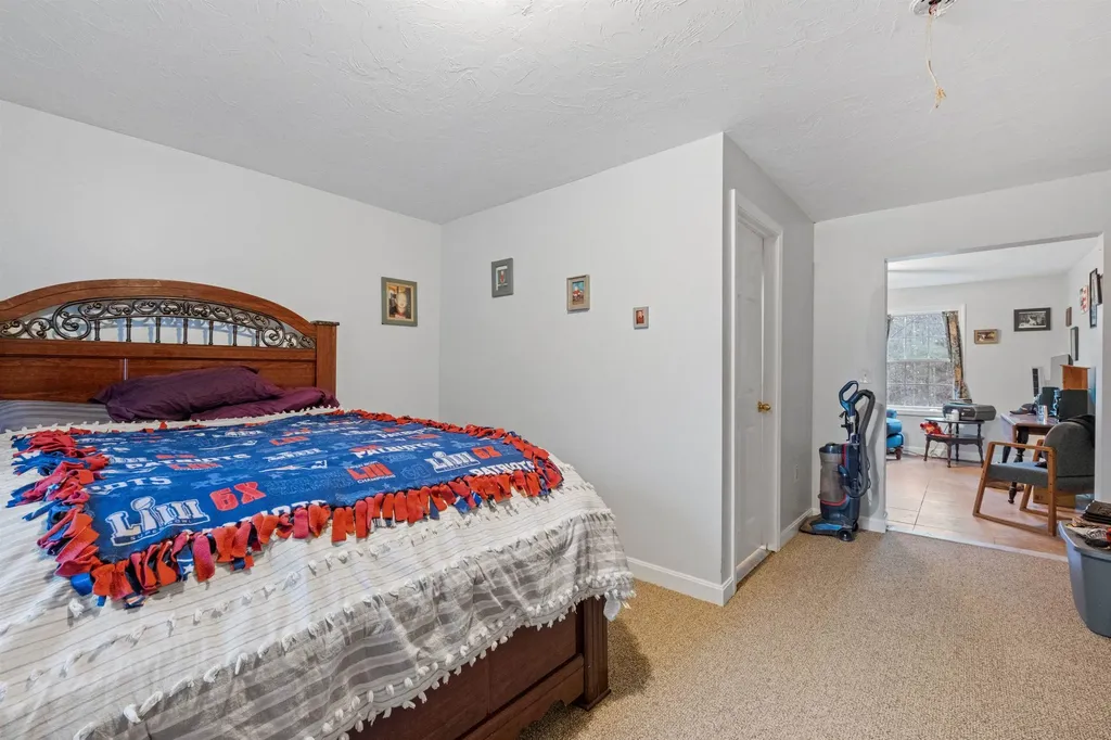 260 Garland Road Barnstead NH 03218