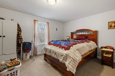 260 Garland Road Barnstead NH 03218