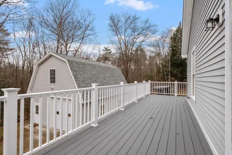 260 Garland Road Barnstead NH 03218