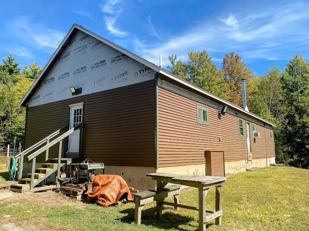 237 Halls Pond Road Charlestown NH 03603