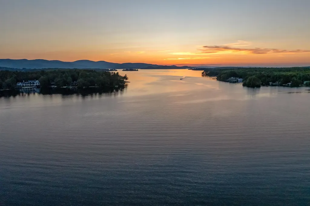 87 Timberlane Road Wolfeboro NH 03894