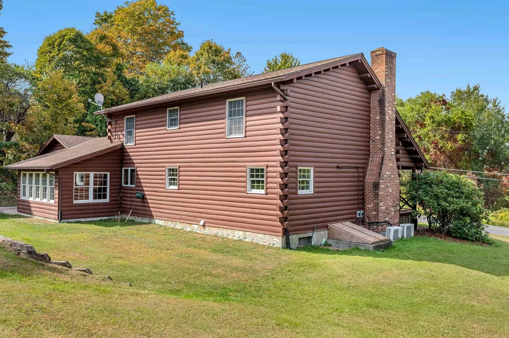 15 Gregoire Street Barre Town VT 05678