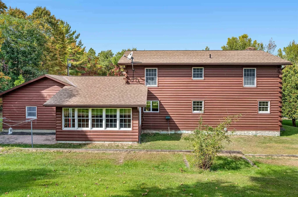 15 Gregoire Street Barre Town VT 05678