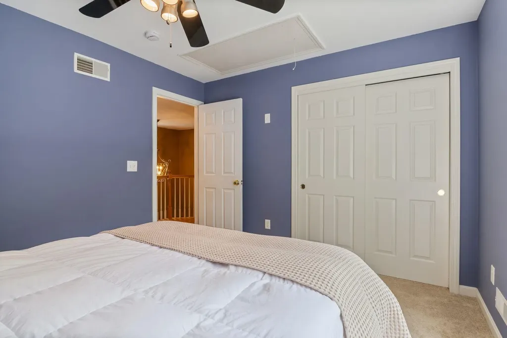 30 Windsor Drive Auburn NH 03032