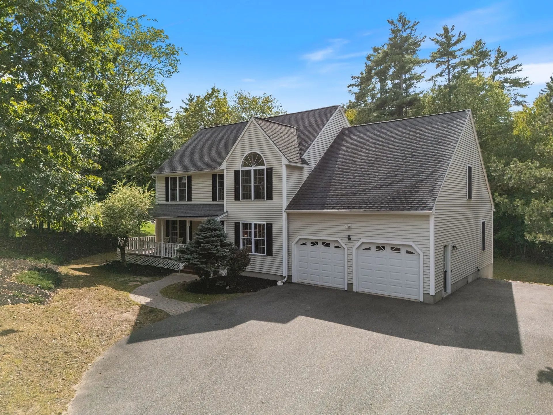 30 Windsor Drive Auburn NH 03032