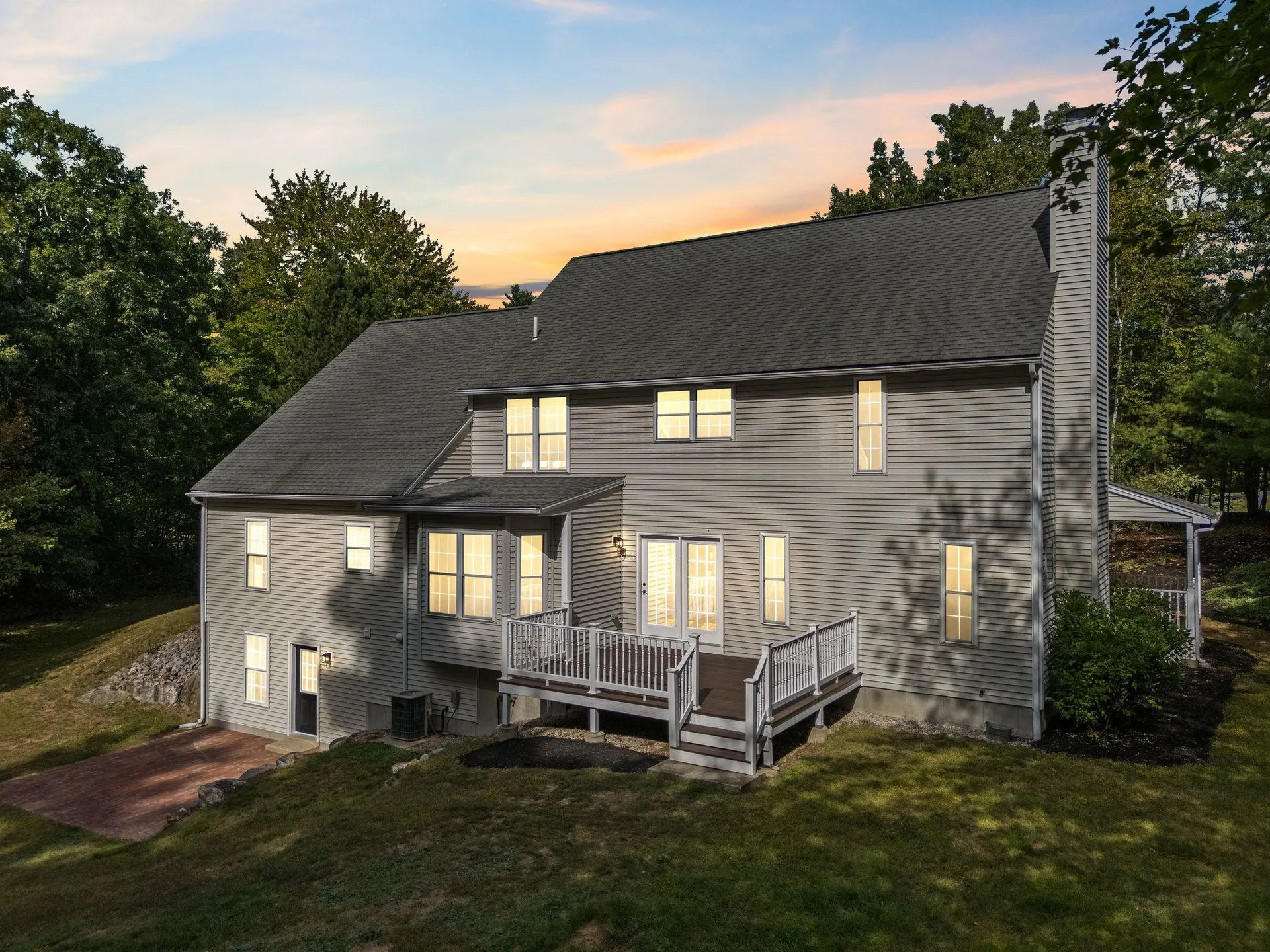 30 Windsor Drive Auburn NH 03032