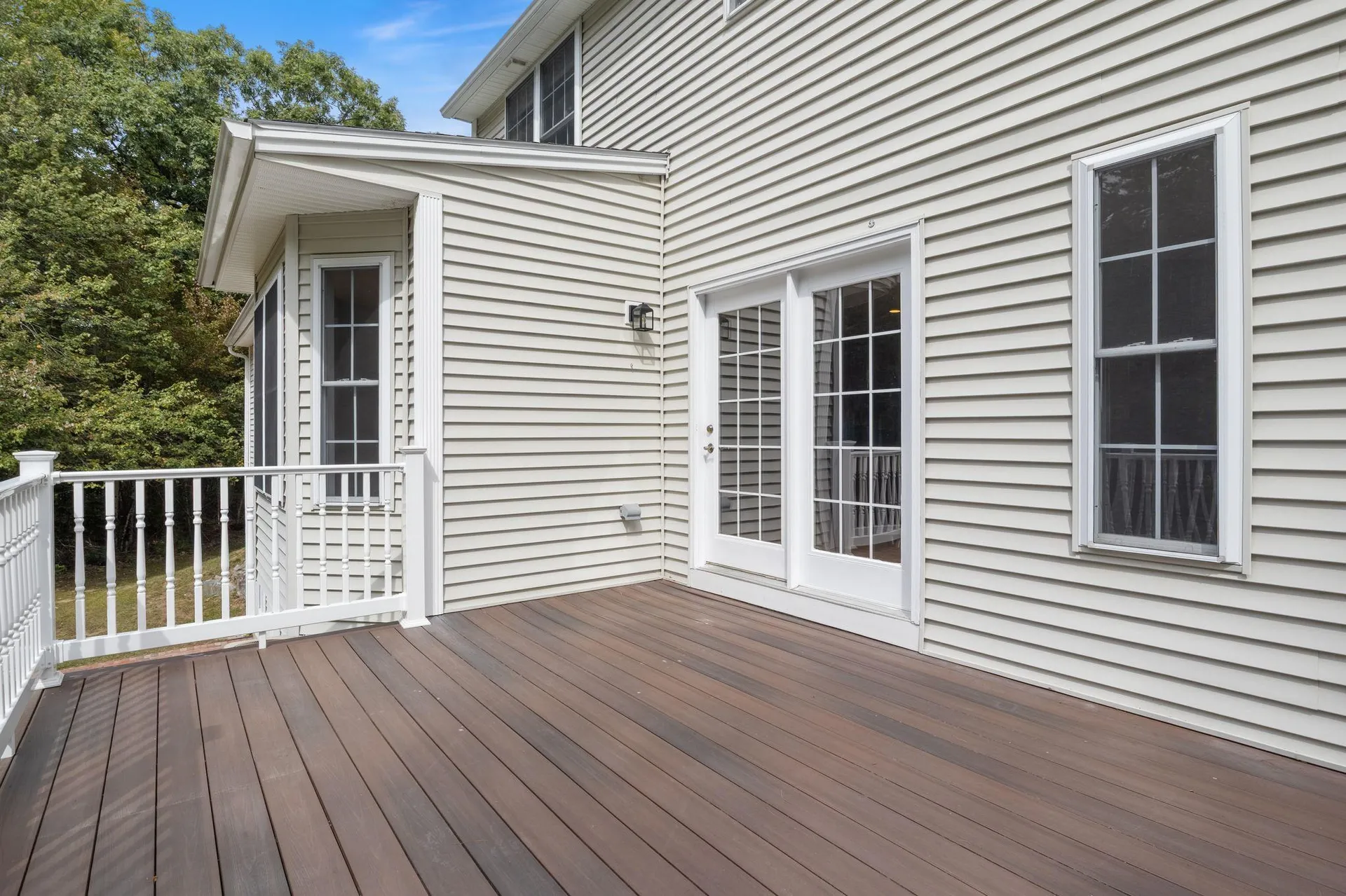 30 Windsor Drive Auburn NH 03032