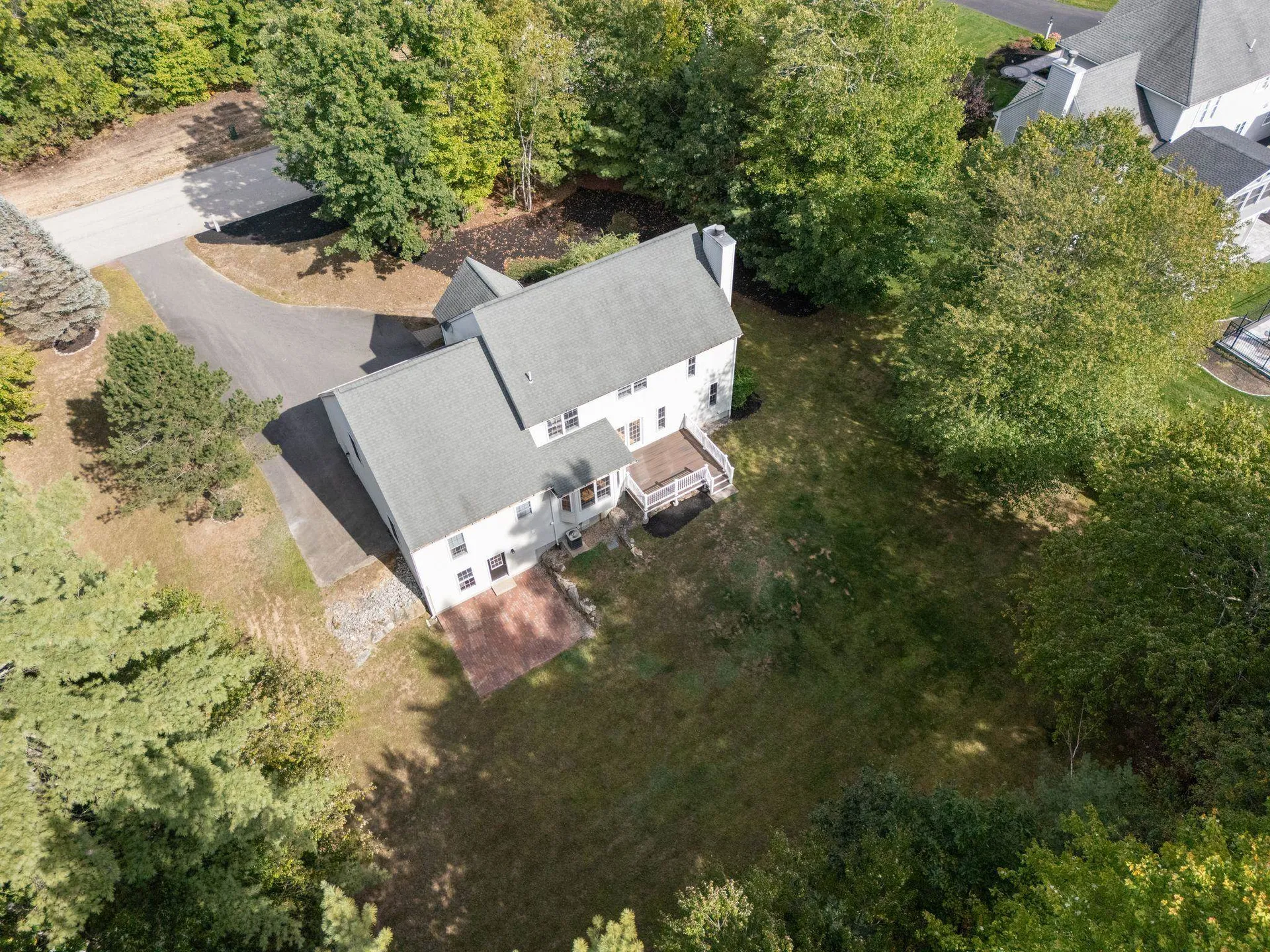 30 Windsor Drive Auburn NH 03032