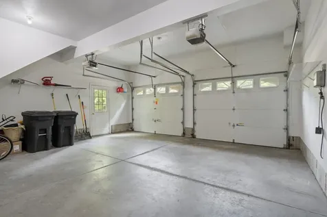 30 Windsor Drive Auburn NH 03032