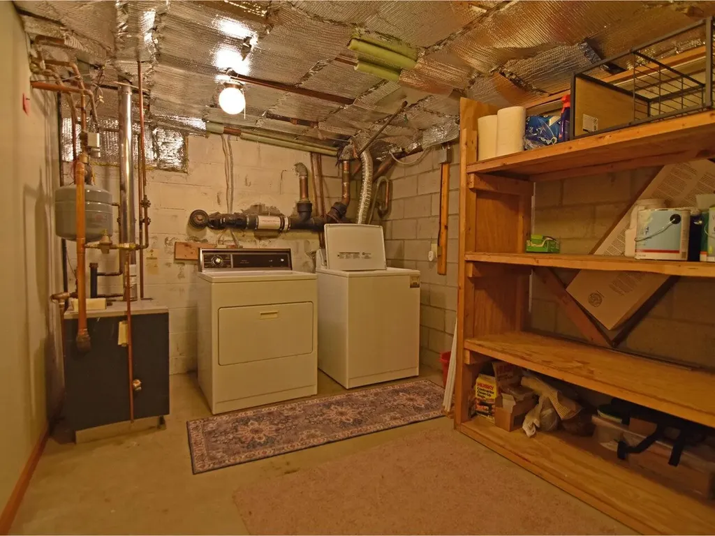 916 Williams Road Colchester VT 05446