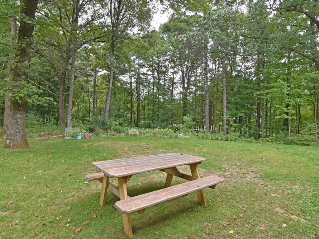 916 Williams Road Colchester VT 05446