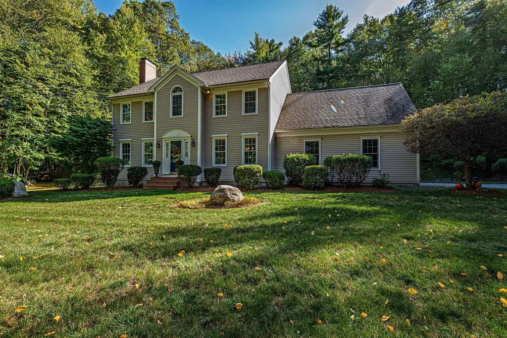 21 Greystone Road Kingston NH 03842