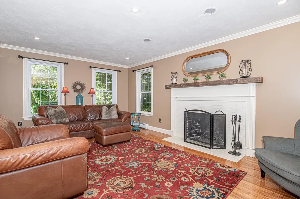 21 Greystone Road Kingston NH 03842