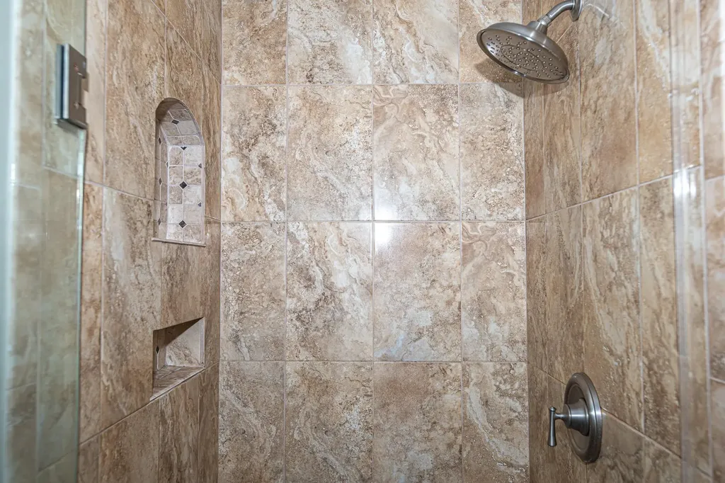 21 Greystone Road Kingston NH 03842