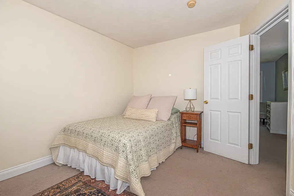 21 Greystone Road Kingston NH 03842