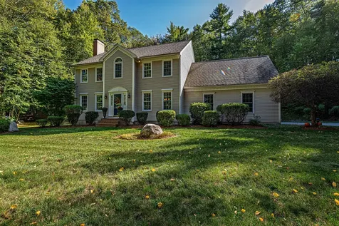 21 Greystone Road Kingston NH 03842