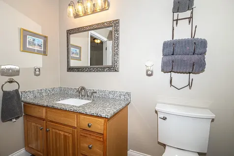 21 Greystone Road Kingston NH 03842