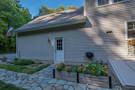 21 Greystone Road Kingston NH 03842