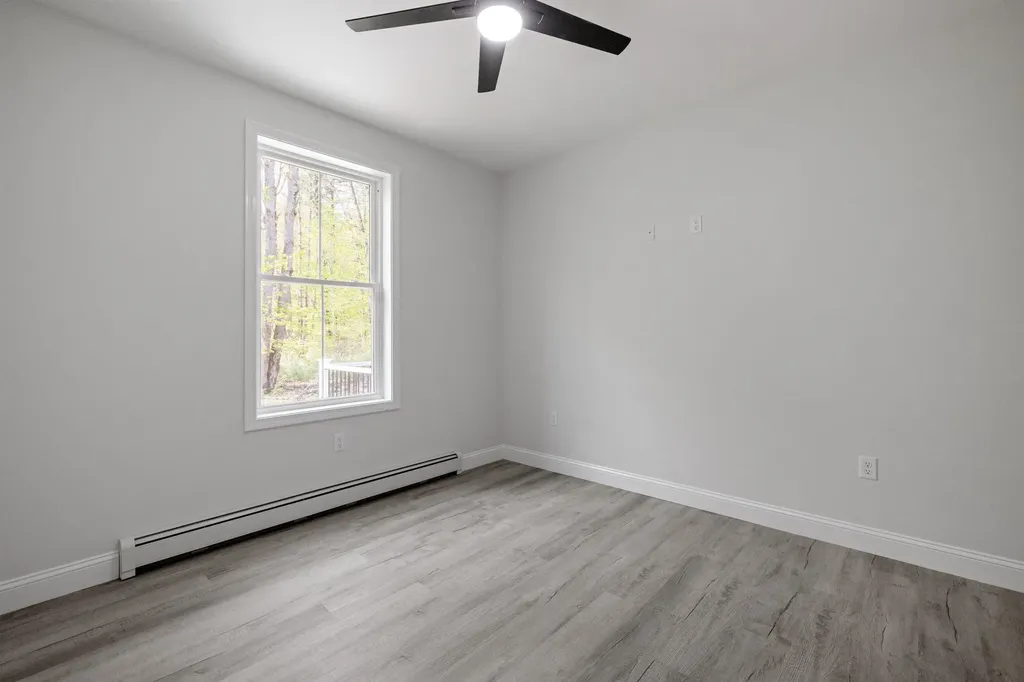 88 Knowles Pond Road Northfield NH 03276