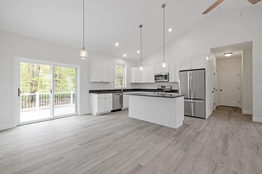88 Knowles Pond Road Northfield NH 03276