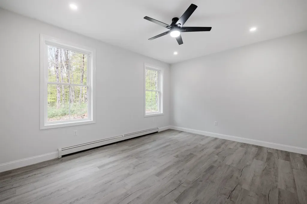 88 Knowles Pond Road Northfield NH 03276