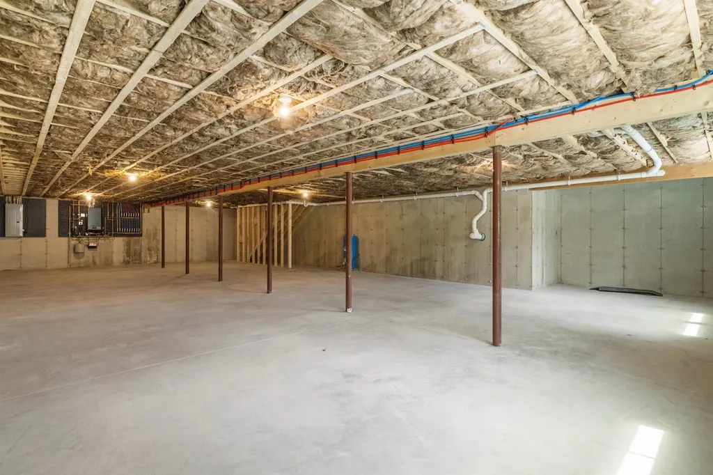 88 Knowles Pond Road Northfield NH 03276