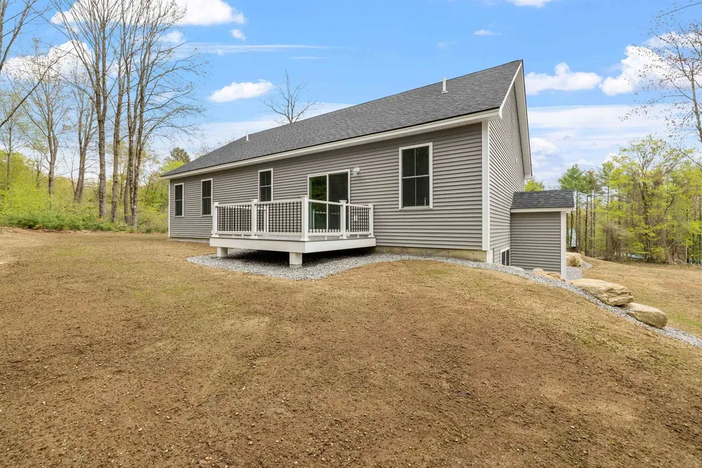 88 Knowles Pond Road Northfield NH 03276