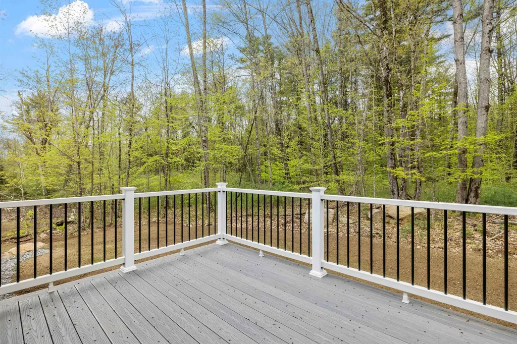 88 Knowles Pond Road Northfield NH 03276