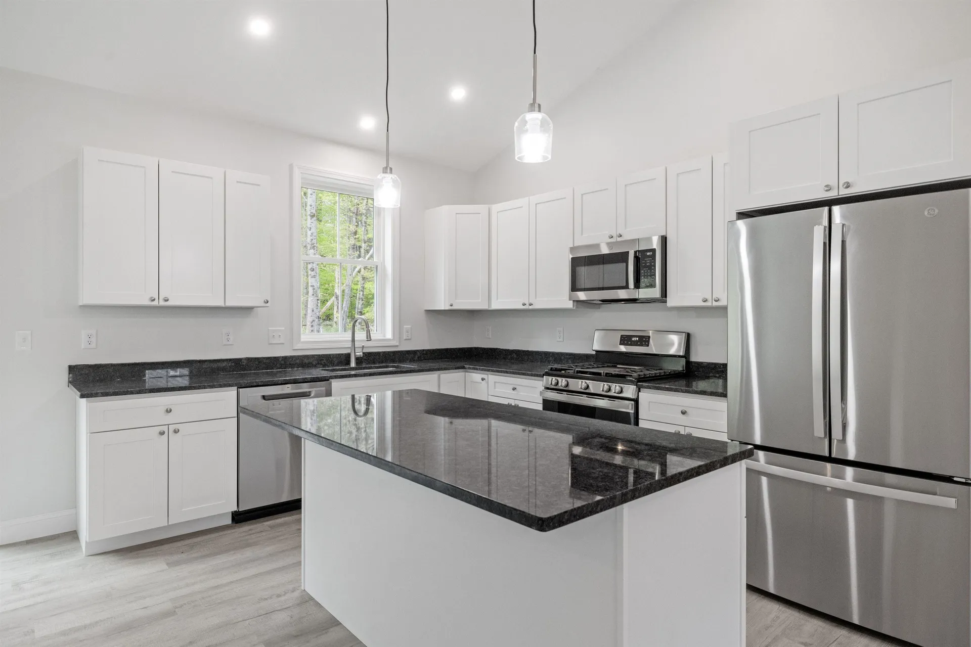 88 Knowles Pond Road Northfield NH 03276