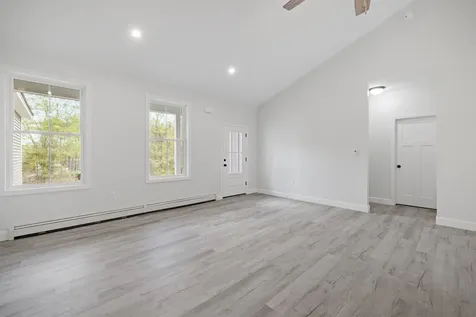 110 Knowles Pond Road Northfield NH 03276