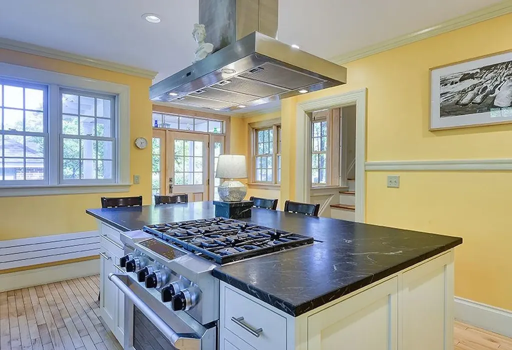 390 Main Street Keene NH 03431