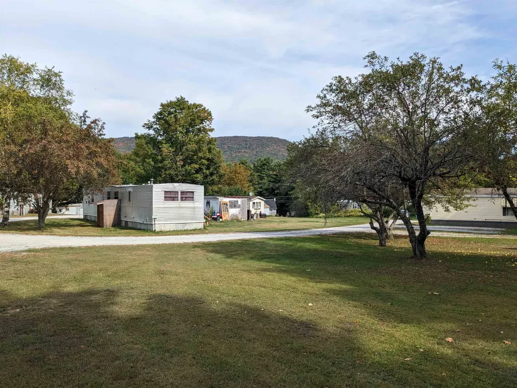 44 Rabtoy Lane Clarendon VT 05759