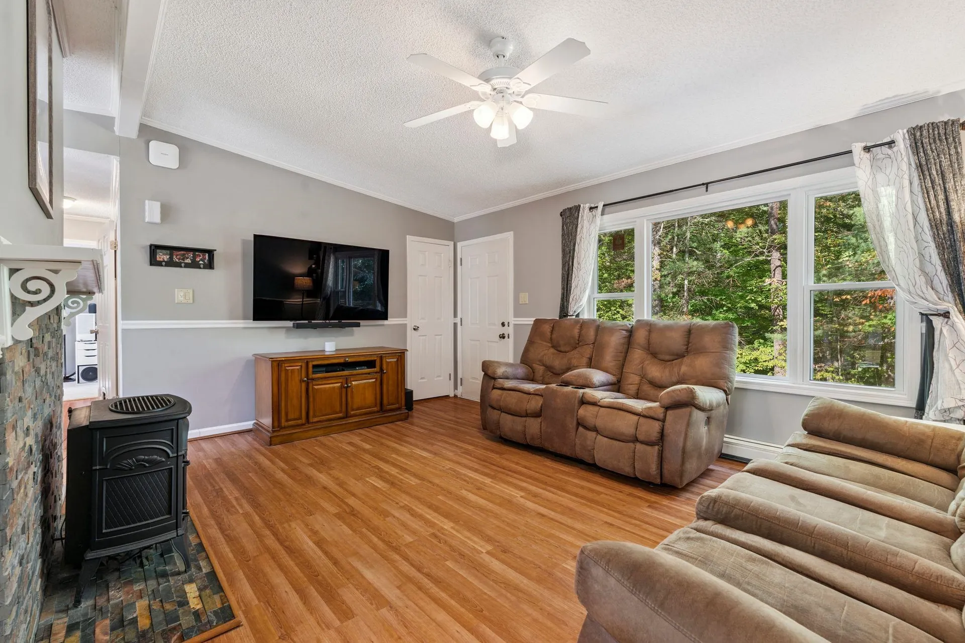 23 Towle Road Epping NH 03042