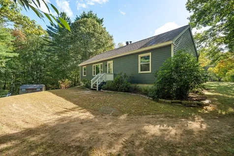 23 Towle Road Epping NH 03042