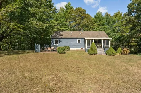 23 Towle Road Epping NH 03042