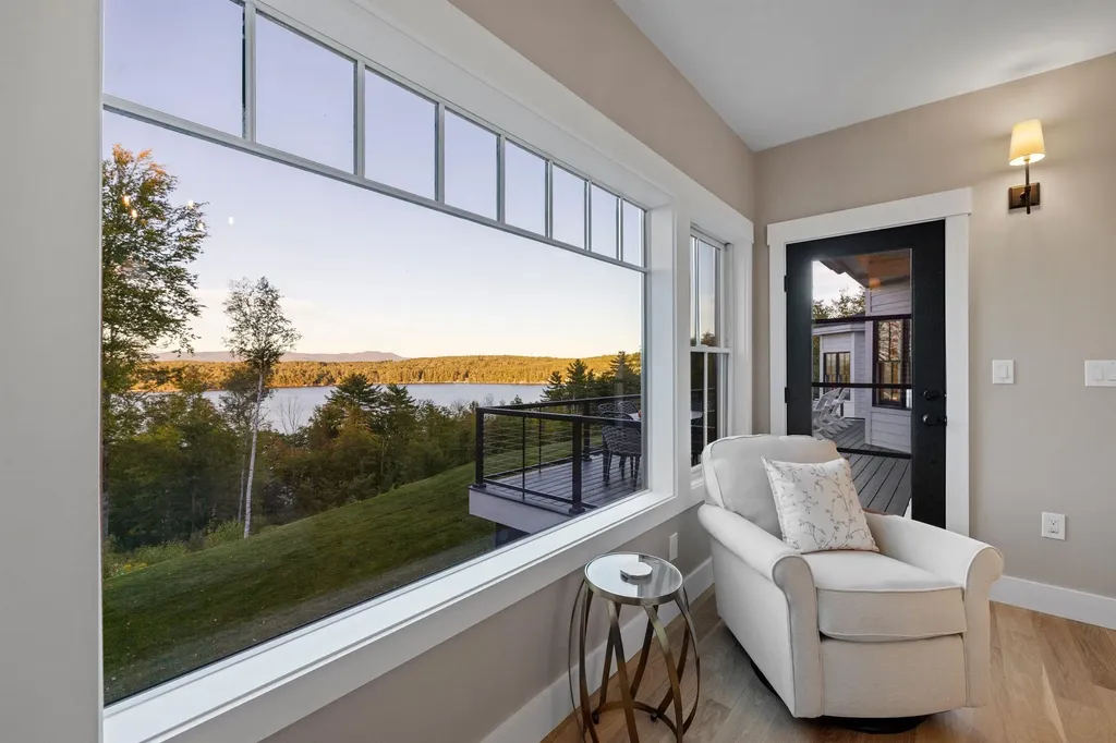 16 Bay Ridge Drive Meredith NH 03253-5743