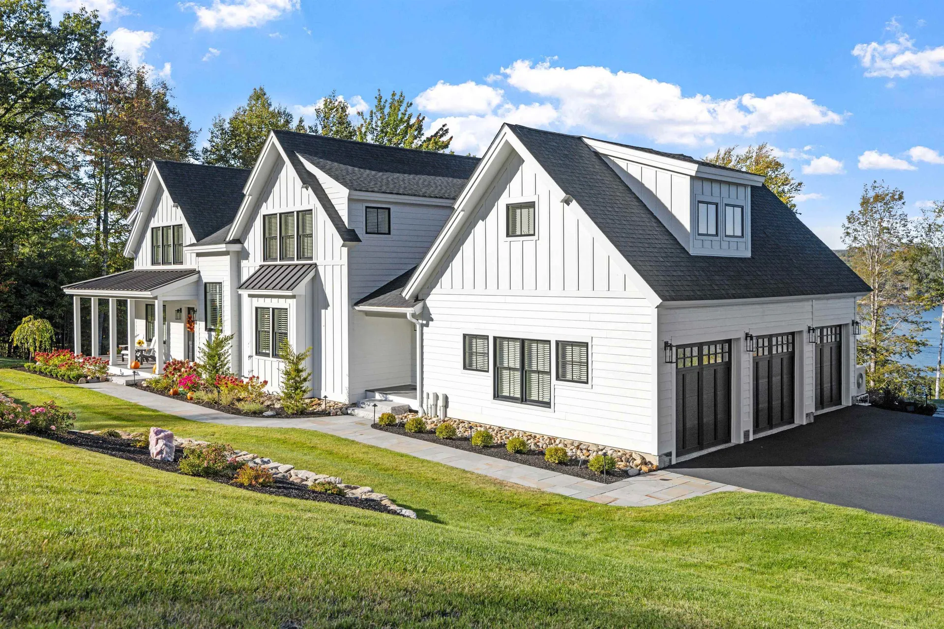 16 Bay Ridge Drive Meredith NH 03253-5743