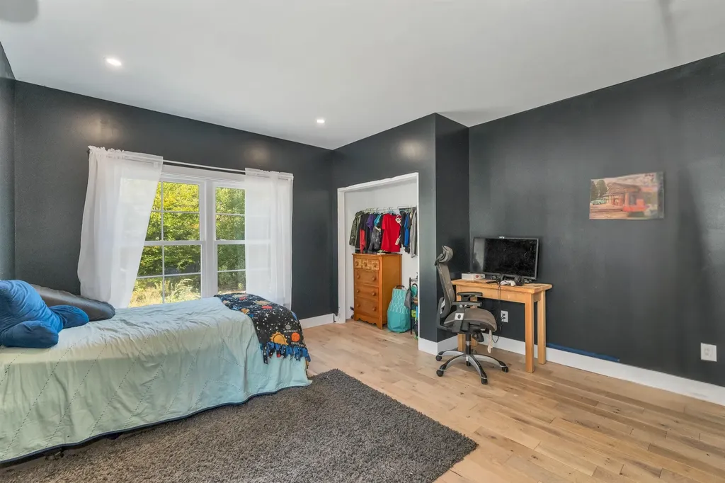 55 Bickford Road Wolfeboro NH 03894