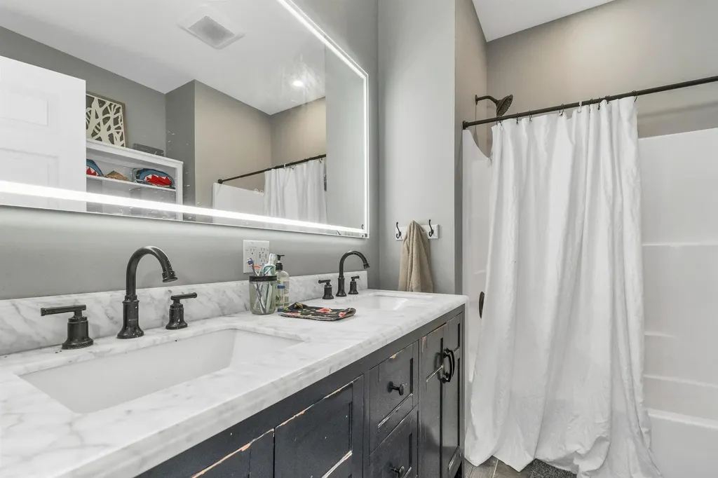 55 Bickford Road Wolfeboro NH 03894