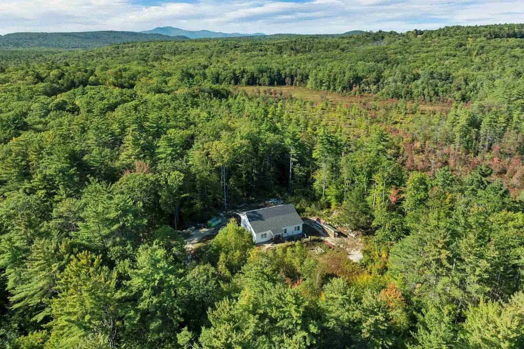 55 Bickford Road Wolfeboro NH 03894