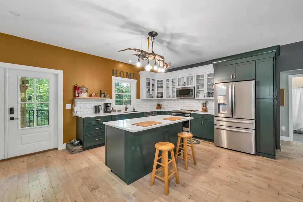 55 Bickford Road Wolfeboro NH 03894