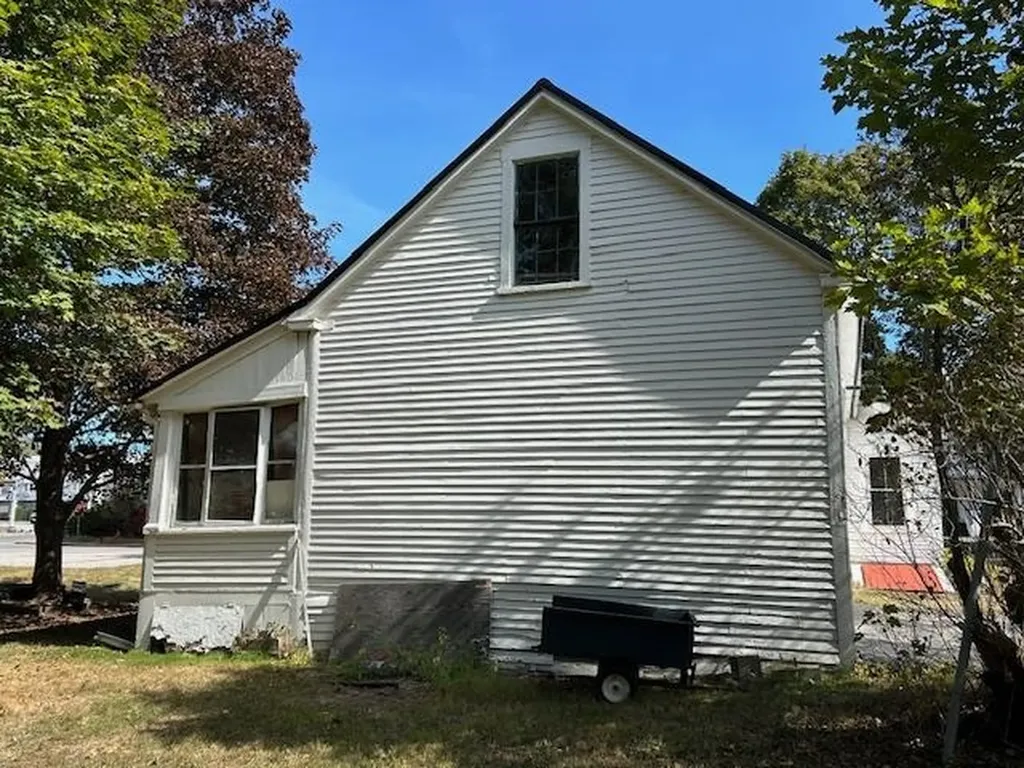 6 Church Street Gorham NH 03581