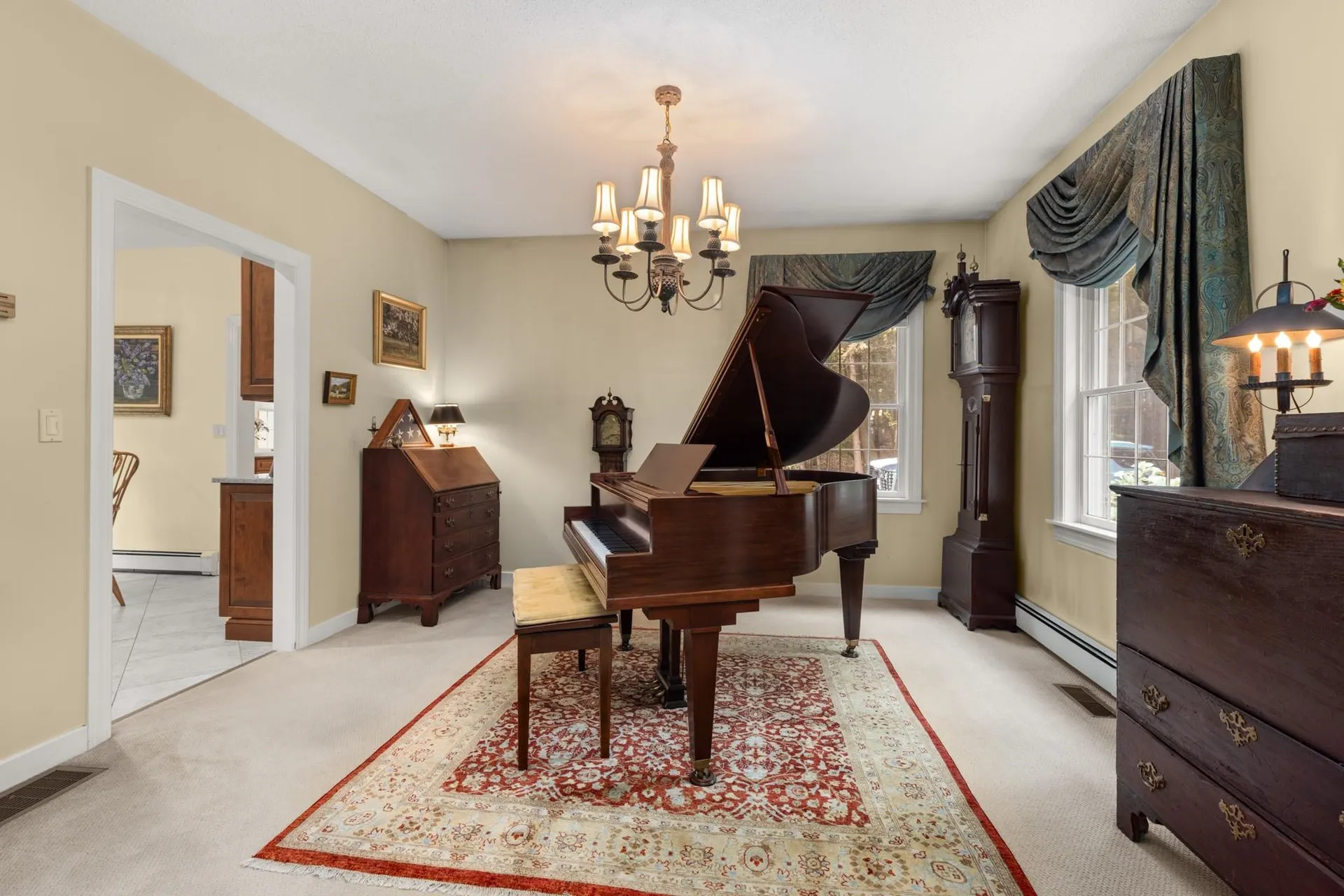 37 Pine Road North Hampton NH 03862