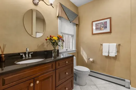 37 Pine Road North Hampton NH 03862