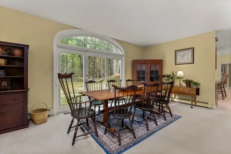 37 Pine Road North Hampton NH 03862