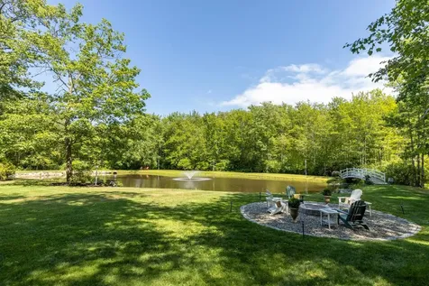 37 Pine Road North Hampton NH 03862