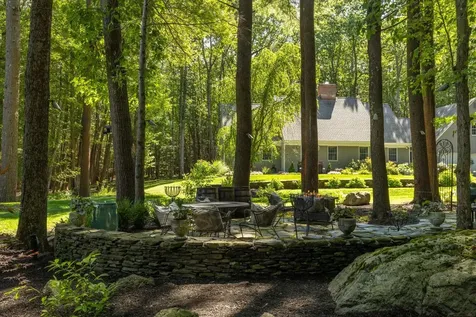 37 Pine Road North Hampton NH 03862