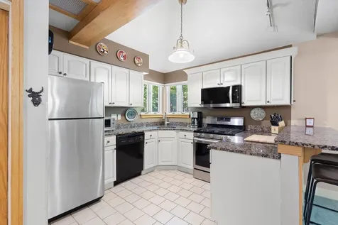 727 Woods Lane Killington VT 05751