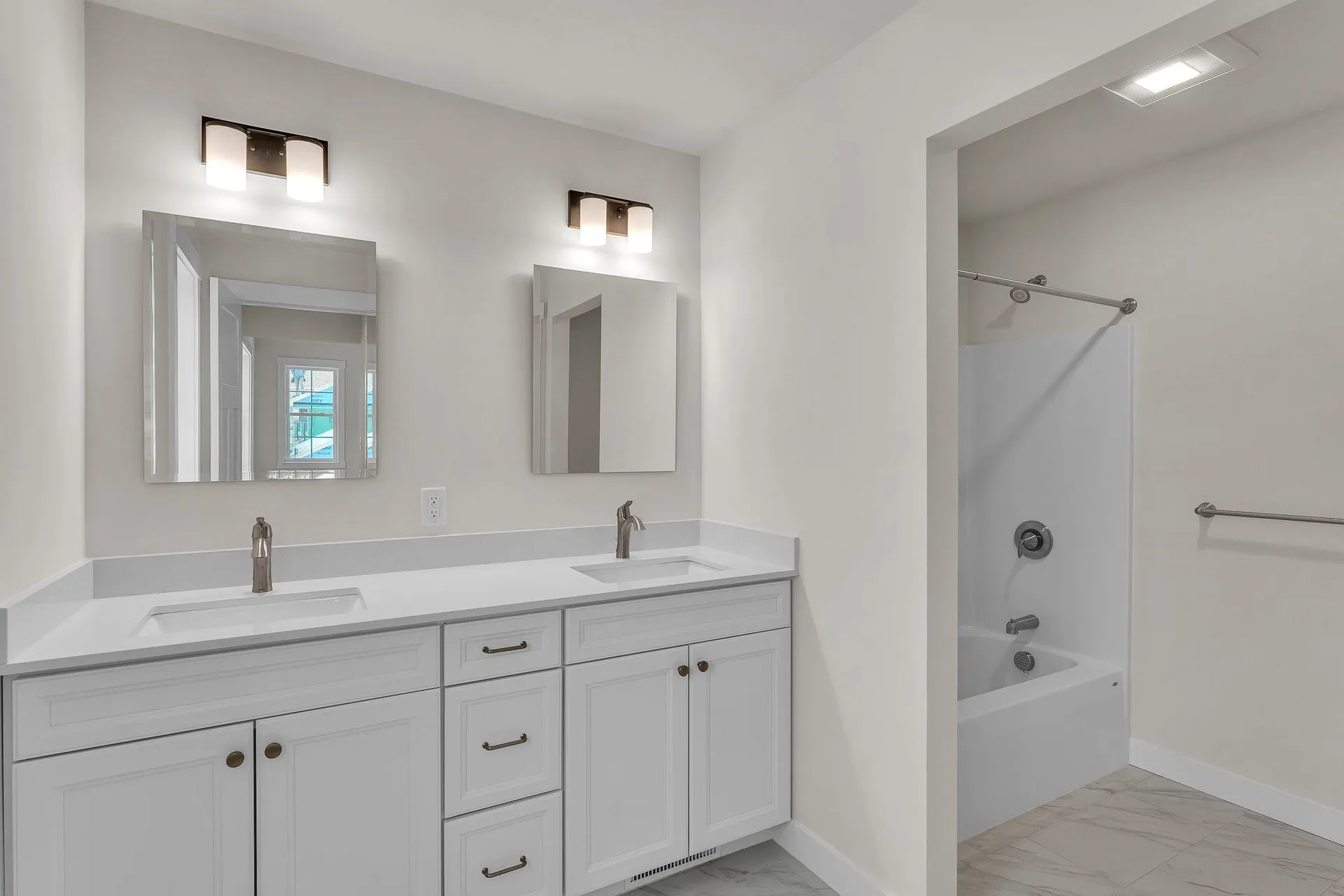 396 Commodore Drive Vergennes VT 05491