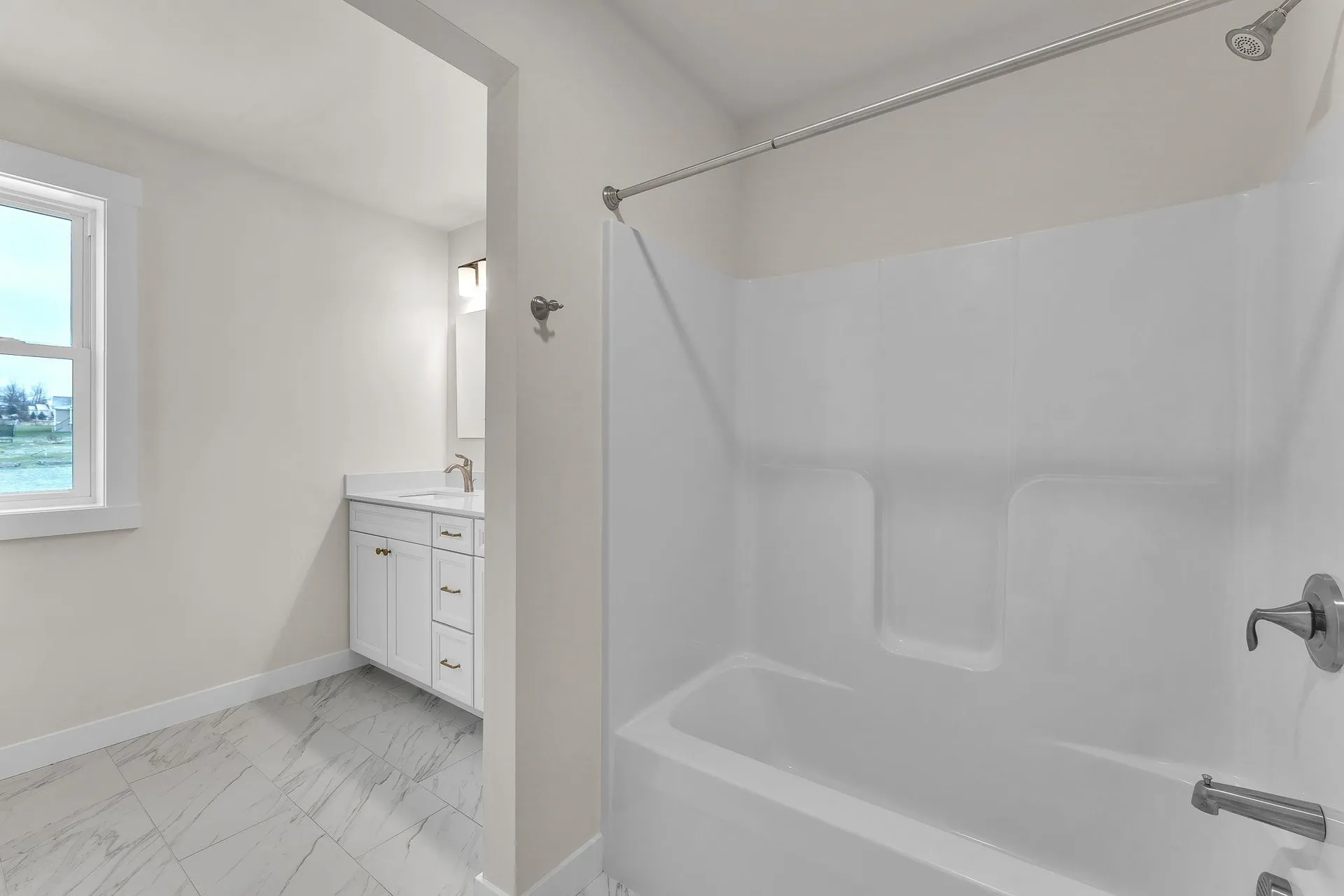 396 Commodore Drive Vergennes VT 05491